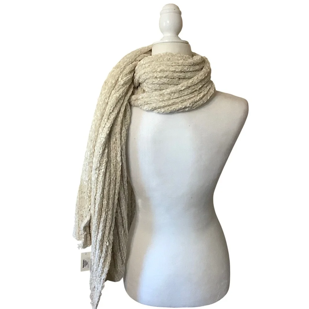 World‎ Market Cream Chenille Knit Scarf Chunky Ribbed Soft Winter Wrap Ivory NEW